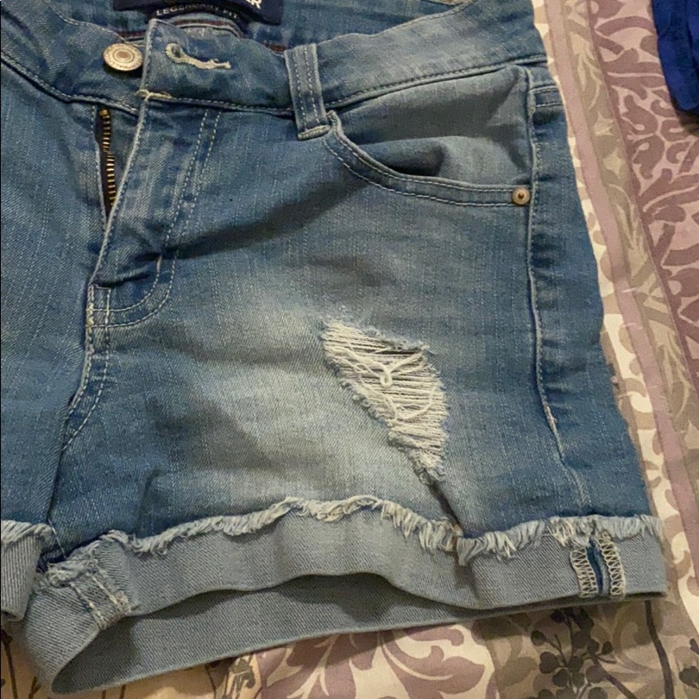 SHORTS(: - Picture 4 of 6